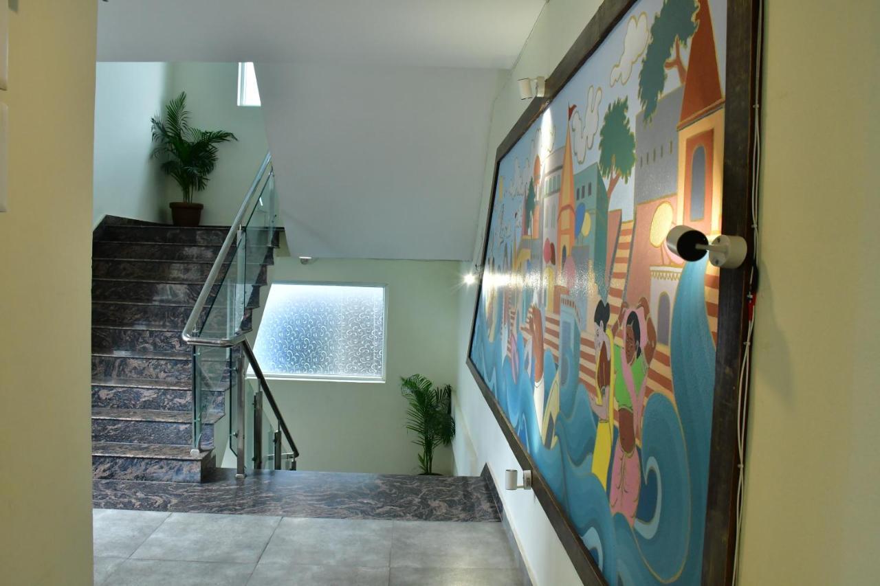 ורנאסי Hotel Yatharth Inn מראה חיצוני תמונה